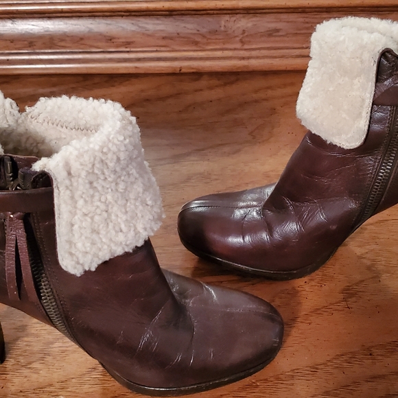 Boots - Picture 7 of 13